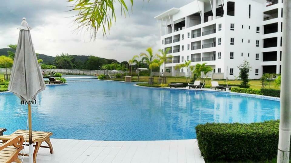 The Pride Paradise Leilighet Hua Hin Eksteriør bilde